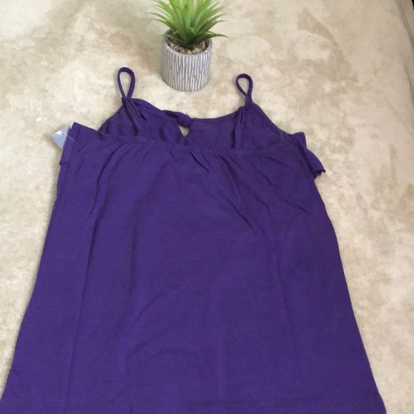 Knot Ruffle Front Top - Picture 2 of 4